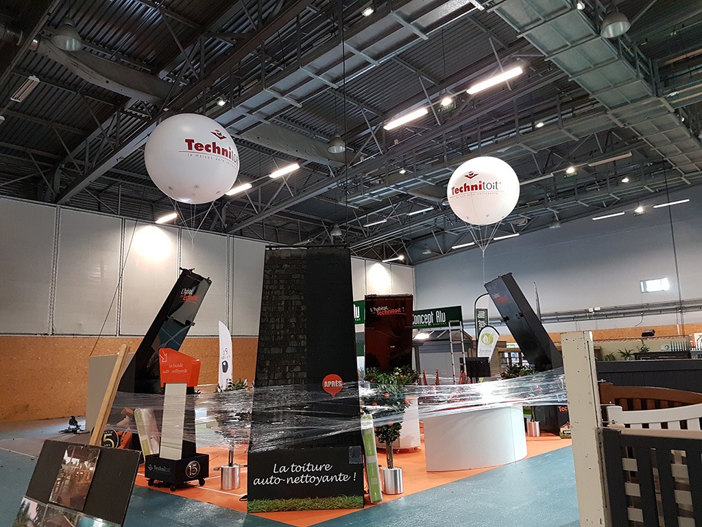 Des ballons géants à l'hélium pour Technitoit