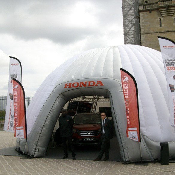 Un dome gonflable pour communiquer sur votre marque : Iciun Igloo pour  Honda